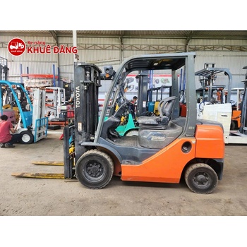 Xe Nâng 2.5 Tấn Máy Dầu Toyota 02-8FD25